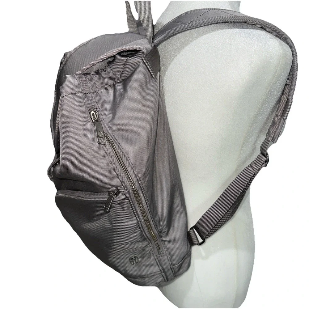 Lululemon Drawstring Backpack Bag Silver Gray - Picture 4 of 9